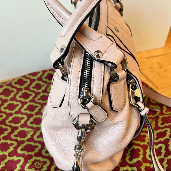 Oryany NWOT Trina Leather Bag in Misty Rose Satchel Crossbody Zipper Closures - Picture 4 of 9